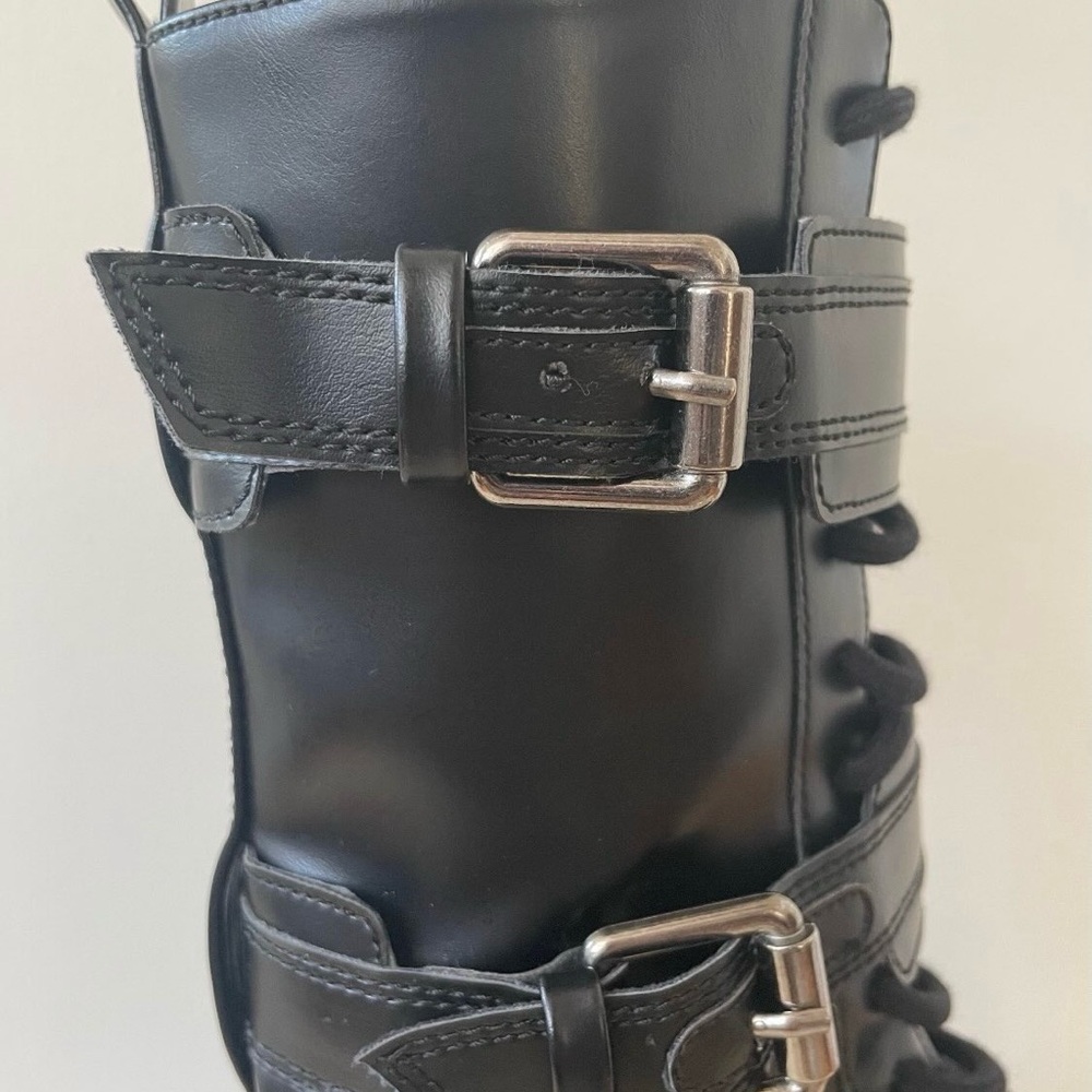 Women's Black Buckle Combat Boots - Classic Lace-Up Style